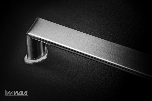 Pull handle for door D90