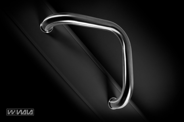 Pull handle for door M6